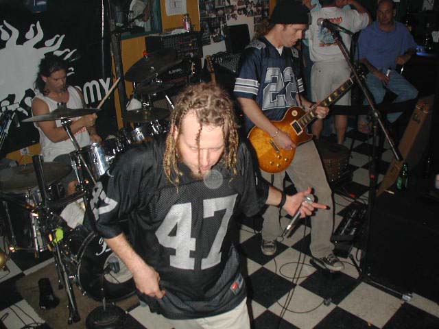 PIC00217