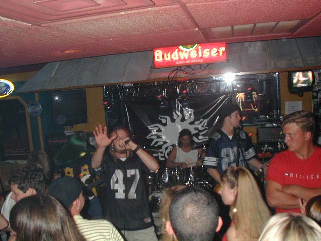 PIC00225